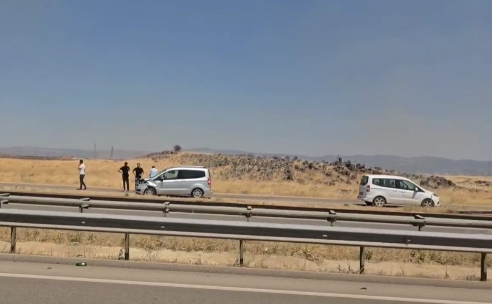 gaziantepte-aniz-yangini-maddi-hasarli-kazaya-neden-oldu