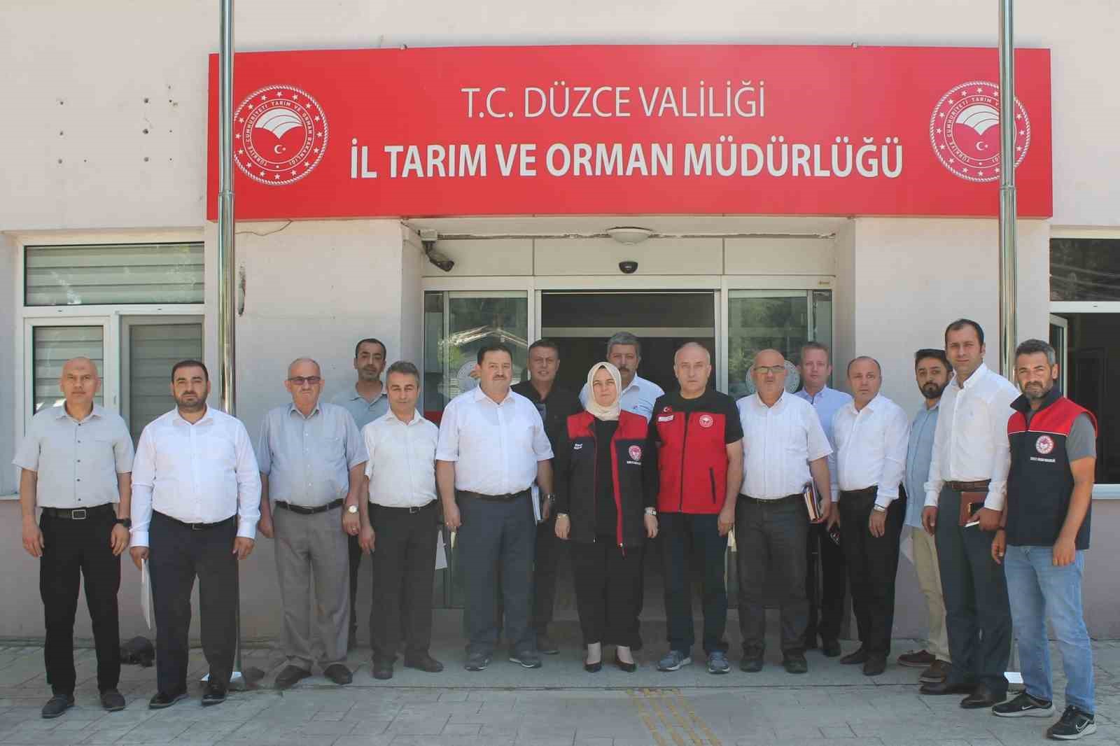 hayvancilikta-uretim-ve-verimlilik-duzcede-masaya-yatirildi