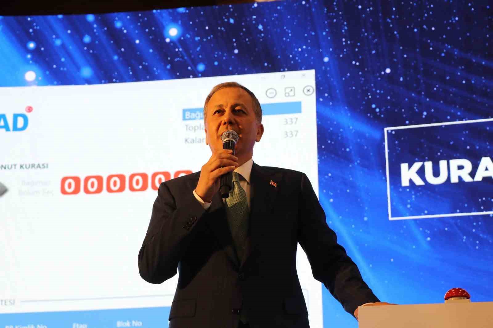 icisleri-bakani-yerlikaya-buyuk-ve-guclu-turkiyeyi-birlikte-insa-edecegiz