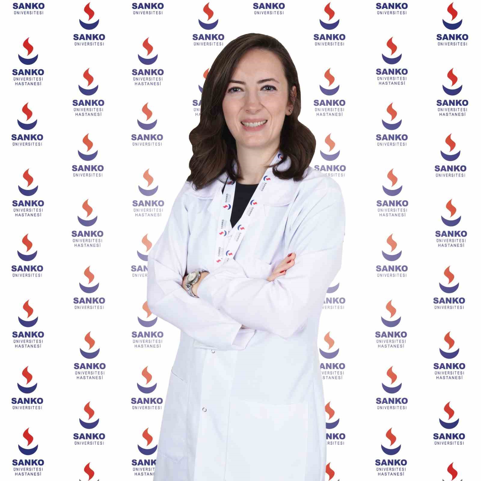 kadin-hastaliklari-ve-dogum-uzmani-opr-dr-eda-arife-deniz-sanko-universitesi-hastanesinde