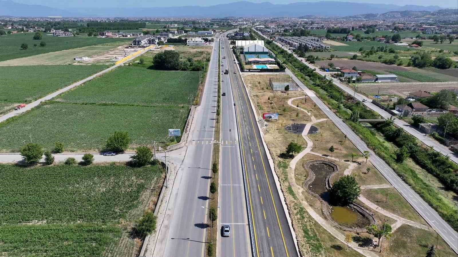 sakarya-turkiyenin-ikinci-metrobus-sehri-olmak-icin-gun-sayiyor