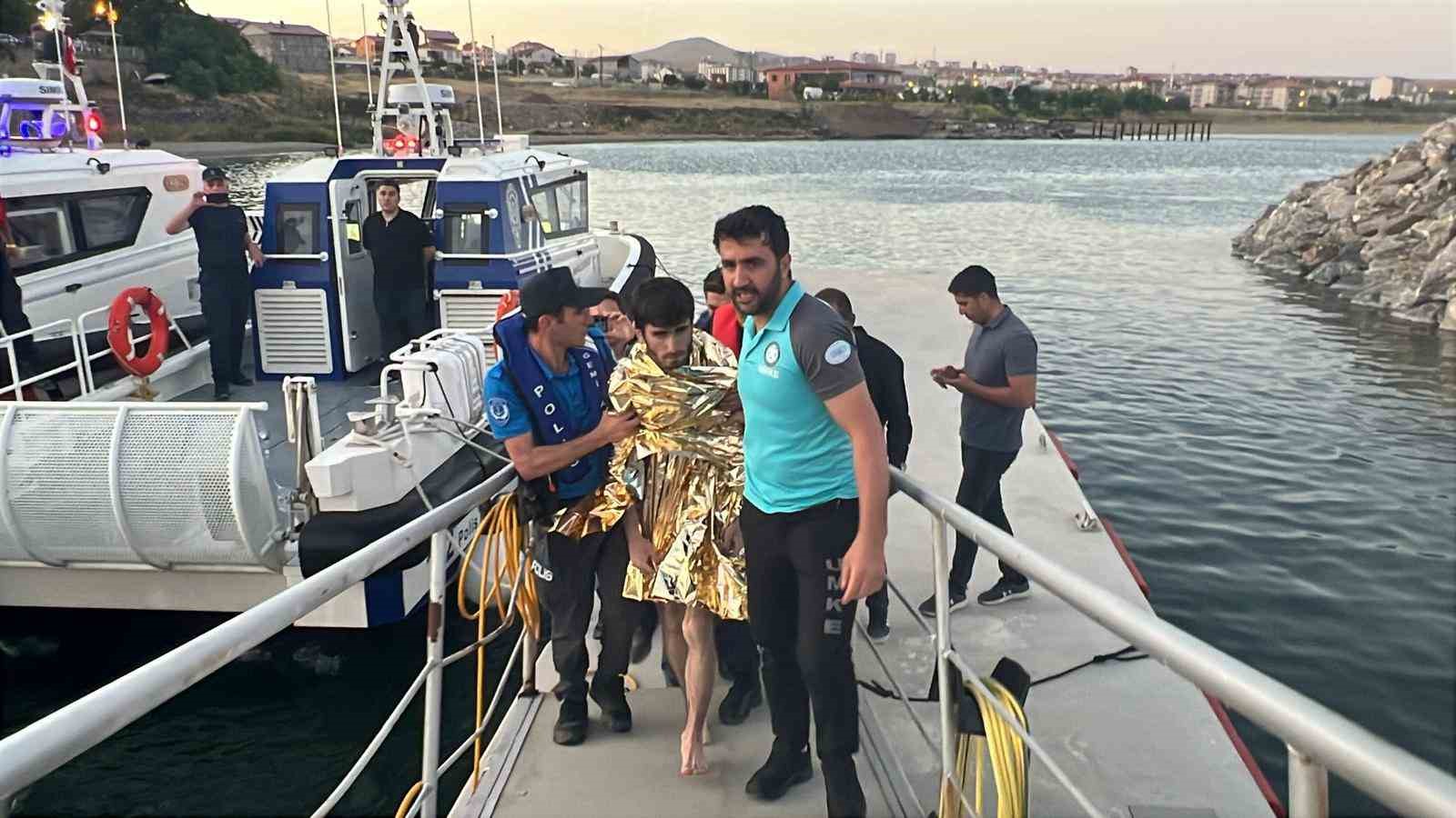 van-golunde-akintiya-kapilan-genc-kurtarildi