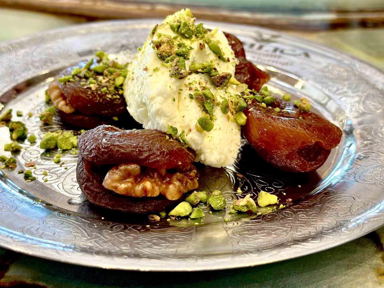 malatya-gastronomisi-kayisi-tatlisiyla-lezzet-rotasina-girdi
