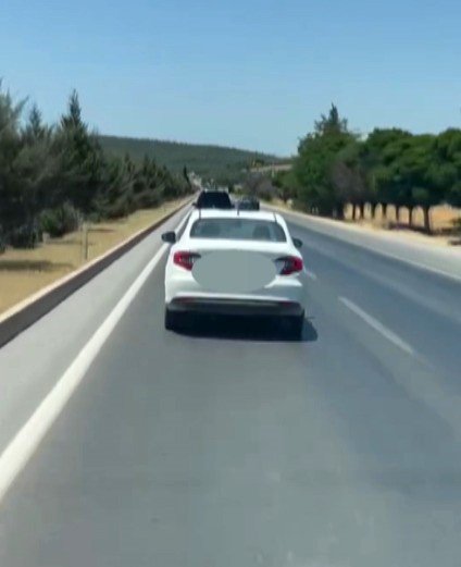 kahramanmarasta-ambulansa-yol-veremeyen-surucu