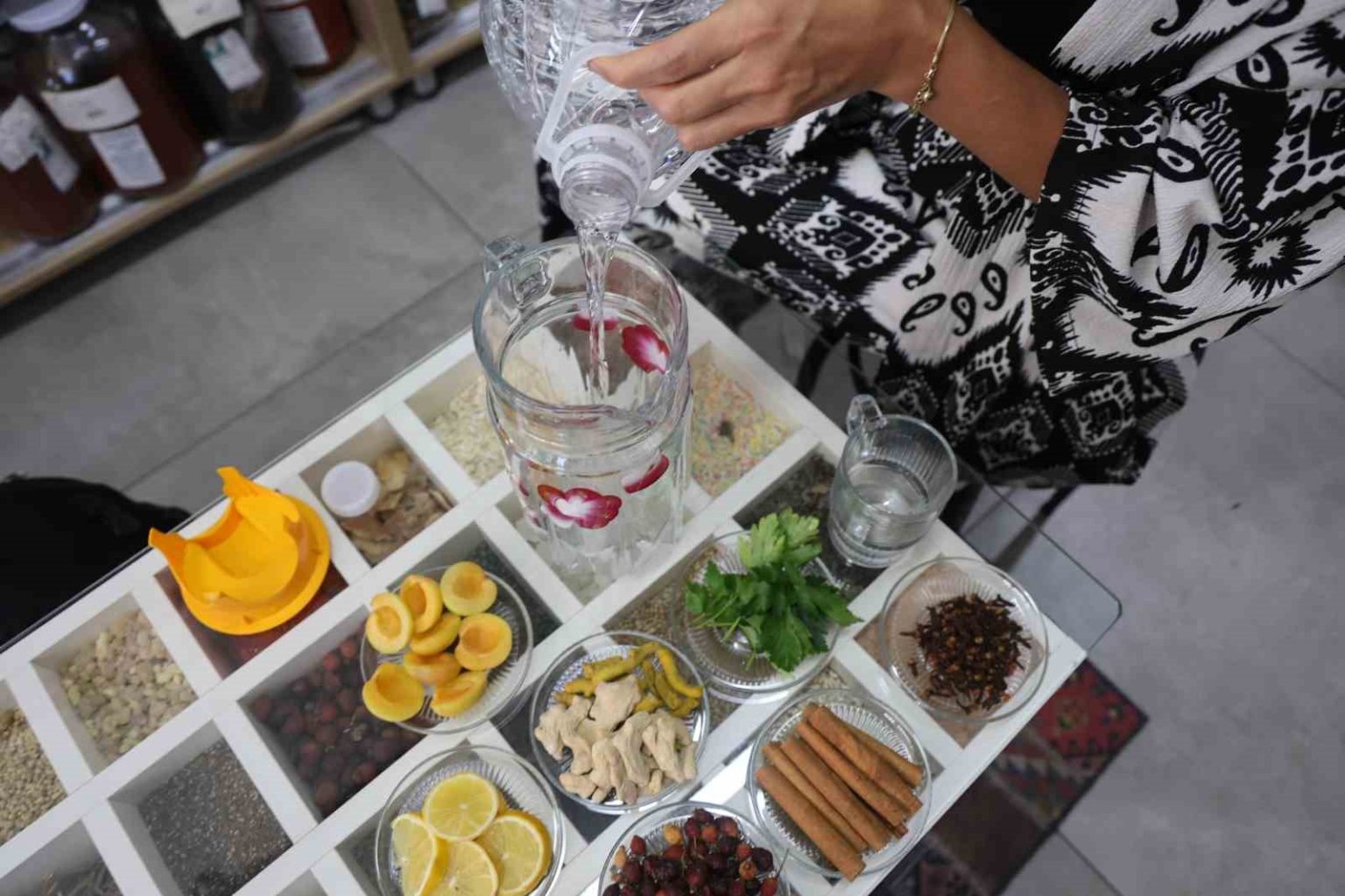 saray-serbetleri-yaz-hararetini-aliyor