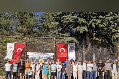 1-saglik-calisanlari-tenis-turnuvasi-kupa-toreniyle-sona-erdi