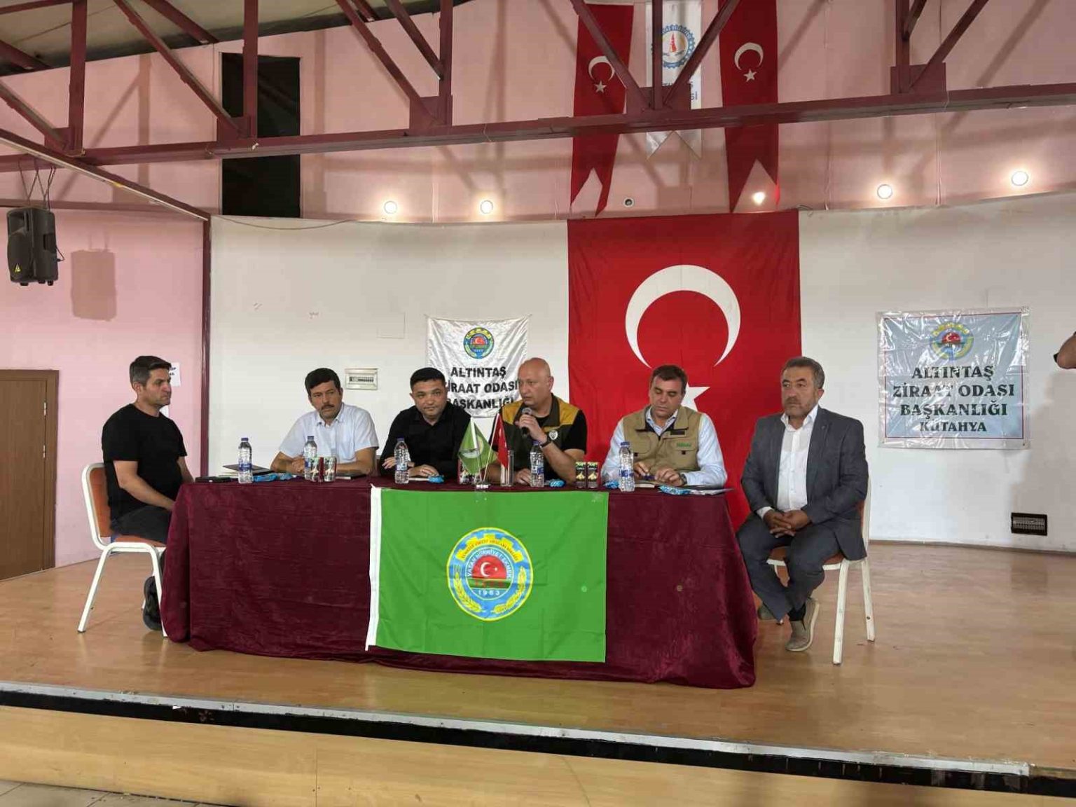 altintasta-ciftcilerin-karsilastigi-sorunlar-ve-cozum-onerileri-masaya-yatirildi
