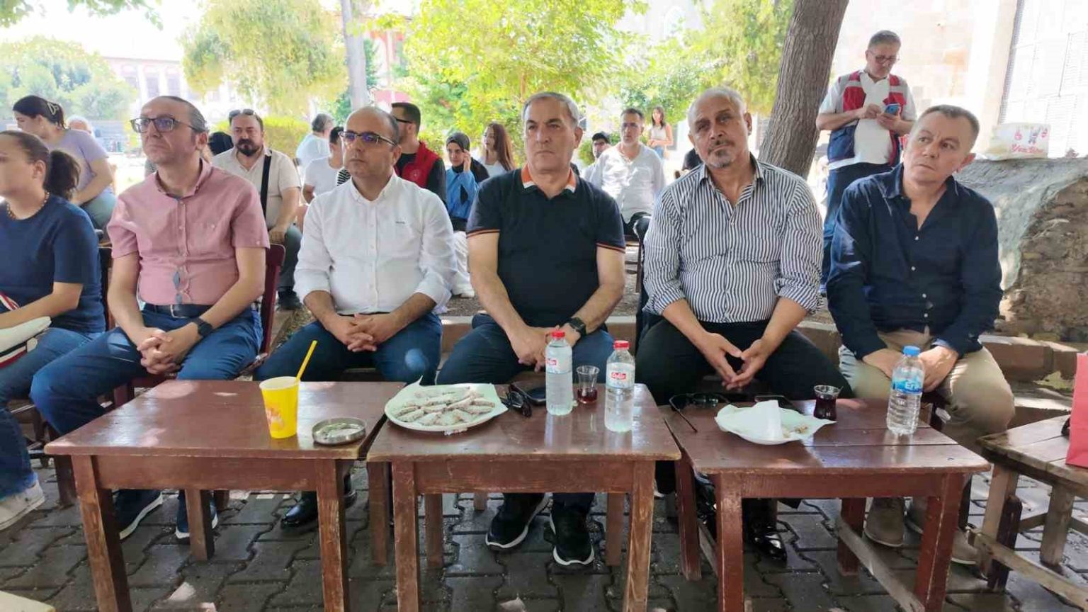 atu-bilim-kafe-etkinligine-tarihi-mekanda-ev-sahipligi-yapti