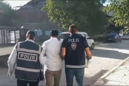 erzurum-merkezli-8-ilde-dolandiricilik-operasyonu-9-gozalti