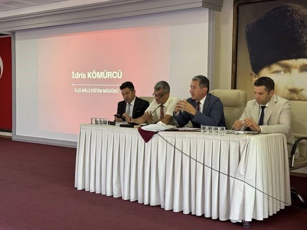 2024-2025-egitim-ogretim-yili-donem-sonu-mudurler-kurulu-toplantisi-gerceklestirildi