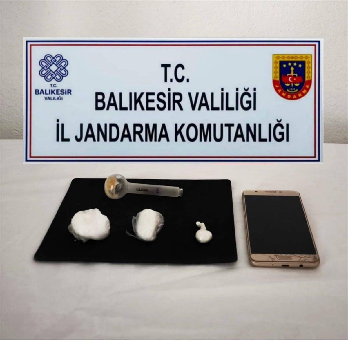 balikesirde-5-ilcede-uyusturucu-operasyonu-18-supheli-yakalandi