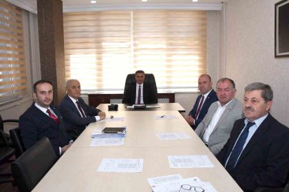 gumushane-valiligi-taskopru-yaylasindaki-kacak-yapilarin-yikimina-karar-verdi