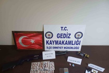 kutahyada-uyusturucu-operasyonu-2-kisi-tutuklandi
