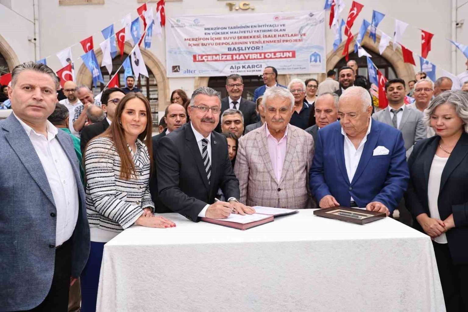 merzifonun-icme-suyu-hattinin-yenilenecegi-projede-imzalar-atildi
