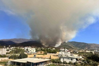 orman-yanginina-mudahale-22-saatte-devam-ediyor
