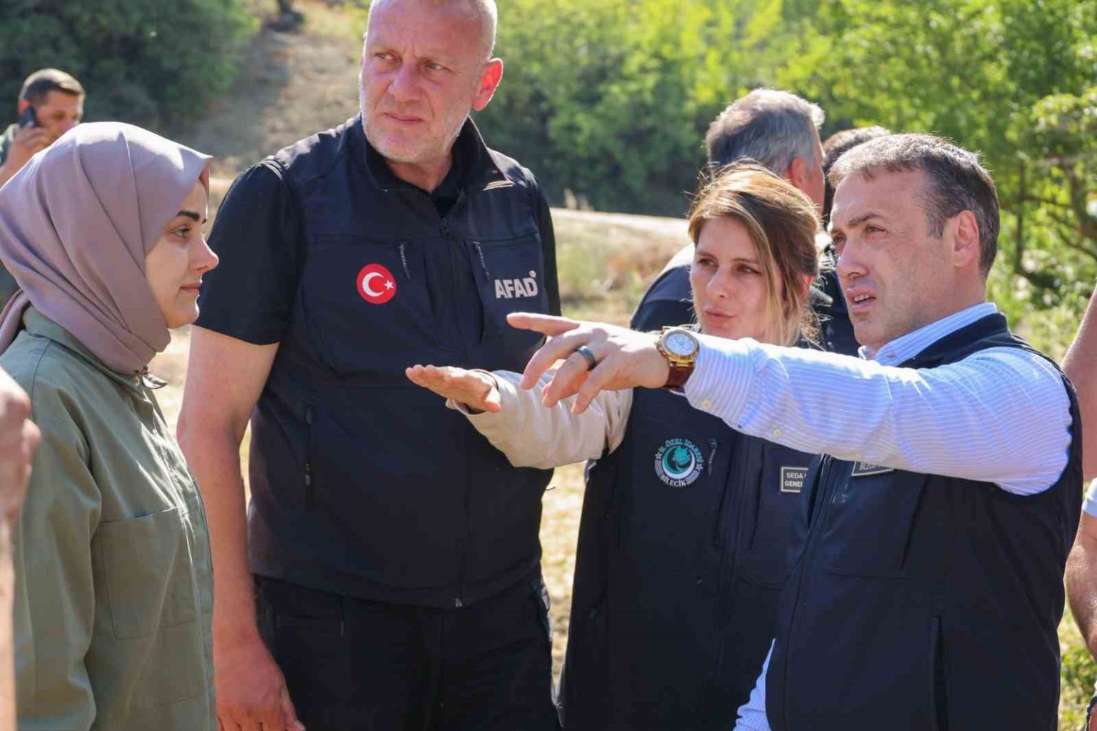 yangindan-etkilenen-vatandaslar-icin-konteyner-alanlari-olusturuluyor