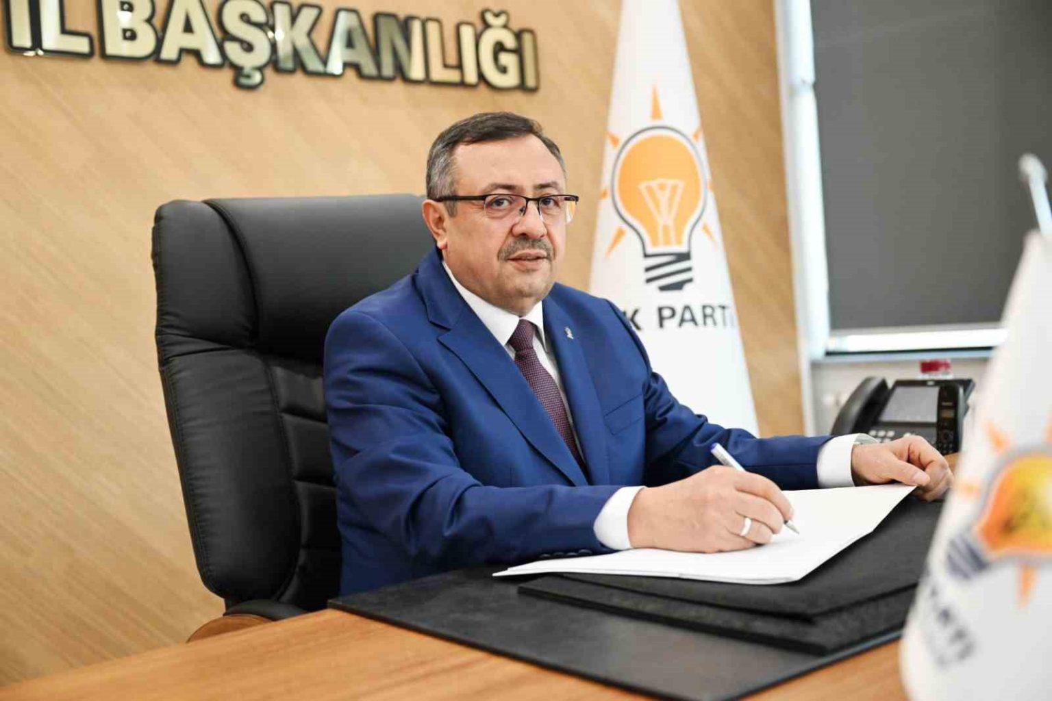 ak-parti-malatya-il-baskani-ali-bakandan-ozgur-ozele-sert-tepki
