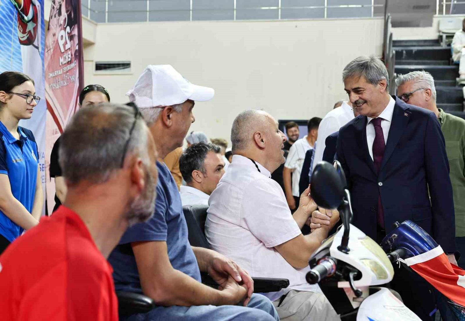 binlerce-cocugun-yaz-spor-okulu-heyecani-basladi