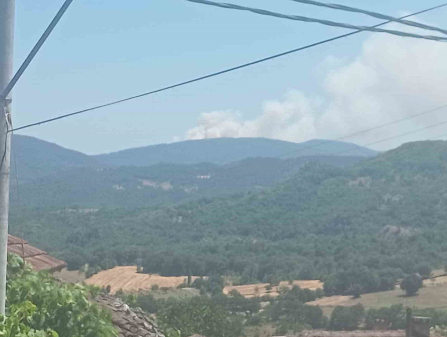 bursada-orman-yangini-havadan-ve-karadan-mudahale-ediliyor