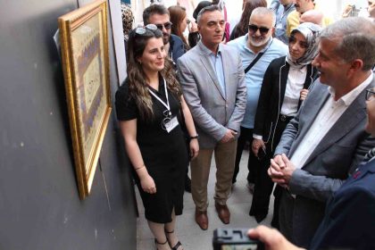 ishakpasa-sarayi-80-sanatci-ve-eserlerini-agirladi