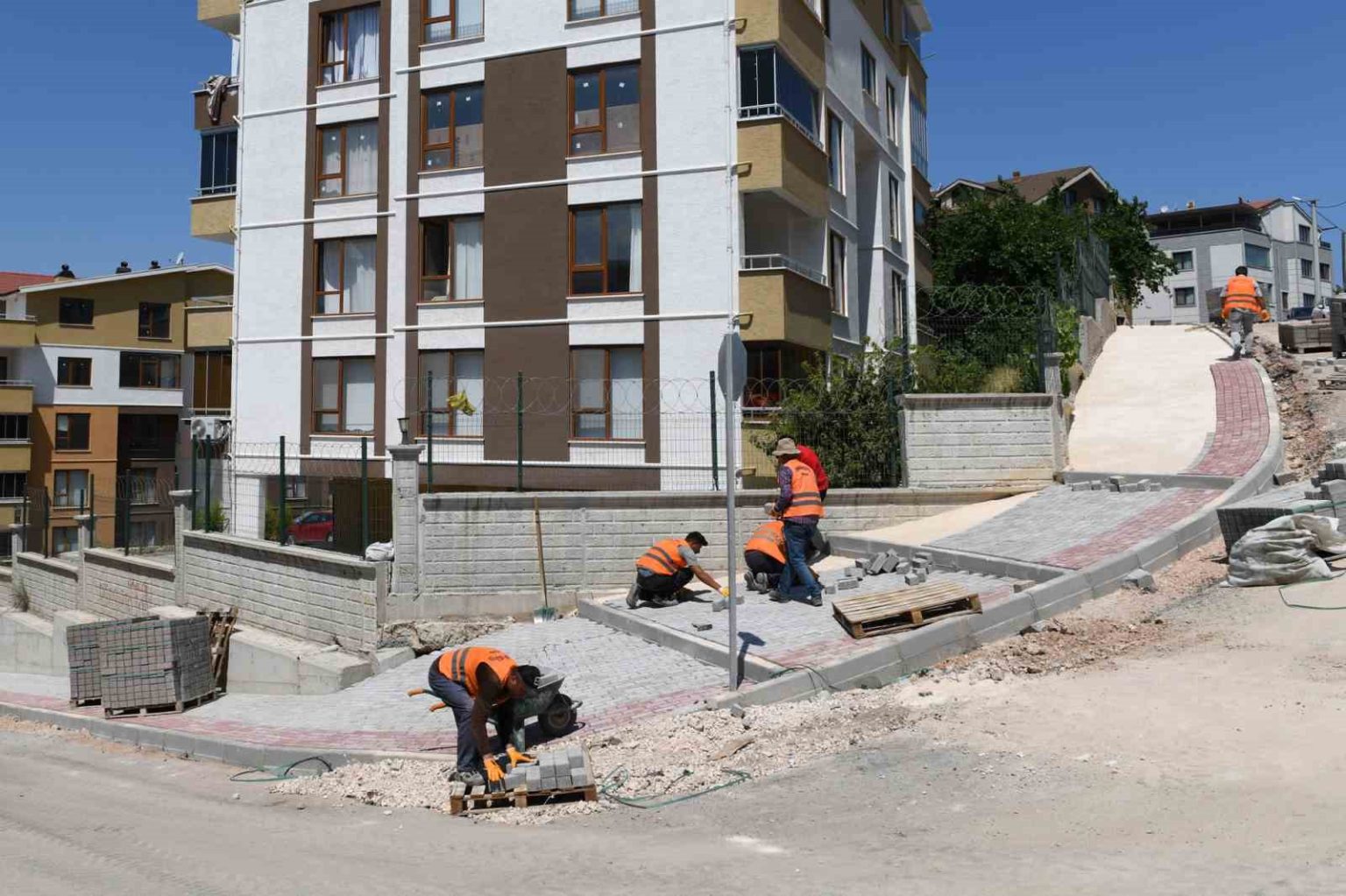 osmangazinin-her-kosesine-saglam-ve-modern-yollar
