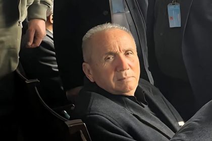 yuruyus-yaparken-kalp-krizi-geciren-muhtar-hayatini-kaybetti