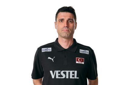 a-milli-erkek-voleybol-takiminda-basantrenor-umut-cakir-ile-yollar-ayrildi