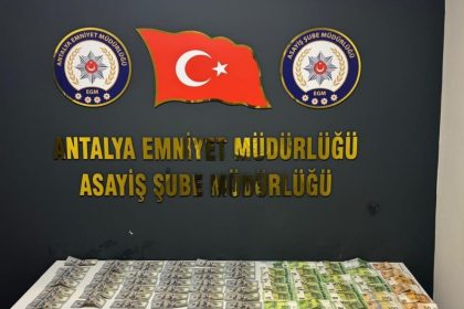 antalyada-evden-2-milyon-liralik-altin-ve-doviz-hirsizligi