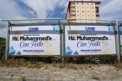 canike-hz-muhammede-can-feda-afisleri-asildi