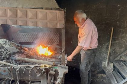 son-kusak-demirciler-50-yildir-demire-sekil-veriyor