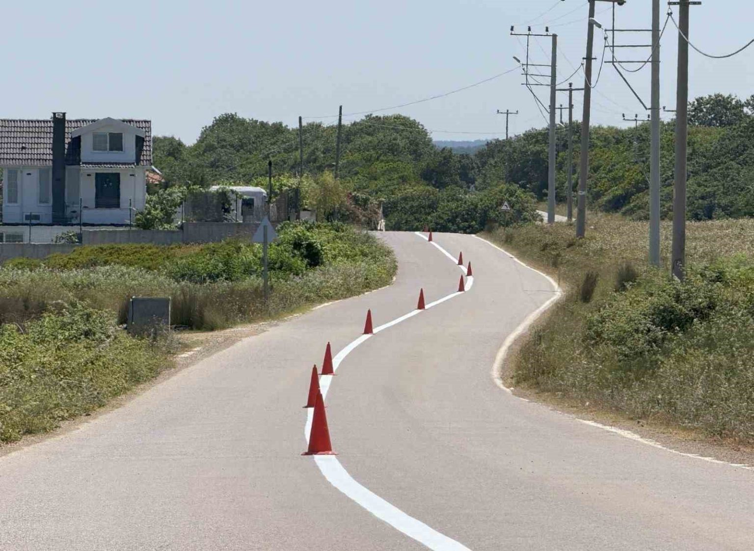 yol-cizgileriyle-ulasim-guvenli-hale-getiriliyor