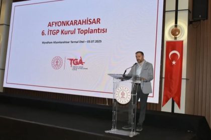 2025de-afyonkarahisara-en-cok-guney-koreli-turistler-geldi