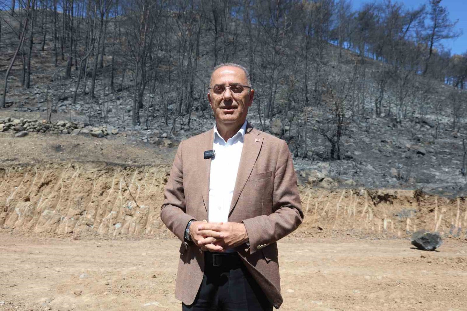 antakya-belediyesi-alevlerle-mucadelede-verdigi-mucadeleyle-takdir-topladi