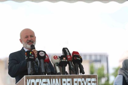 baskan-colakbayrakdar-kentsel-donusume-kayseri-usulu-dokunus-uc-hizmet-ayni-anda-hayata-geciyor