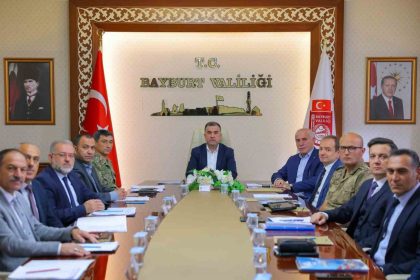 bayburtta-15-temmuz-demokrasi-milli-birlik-gunu-ve-dede-korkut-soleni-hazirliklari-degerlendirildi