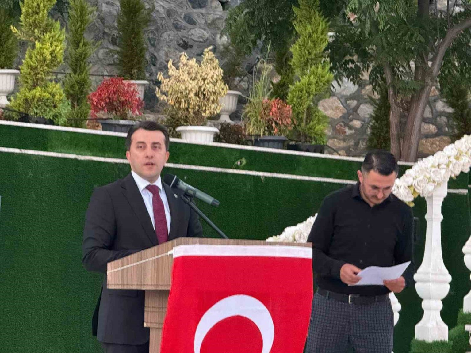 gemlikte-hakim-ve-savcilar-icin-veda-yemegi-duzenlendi