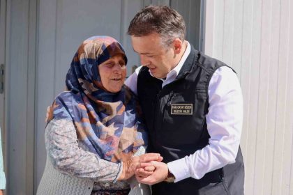 kasikci-koyunde-yangin-magdurlarina-devlet-destegi