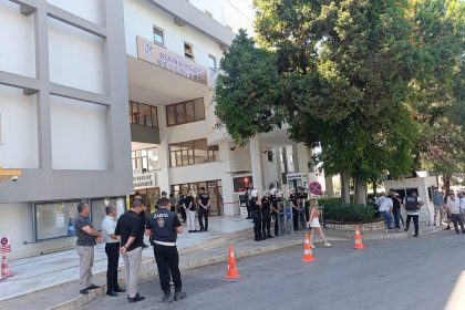 manavgat-belediyesine-rusvet-ve-yolsuzluk-operasyonu