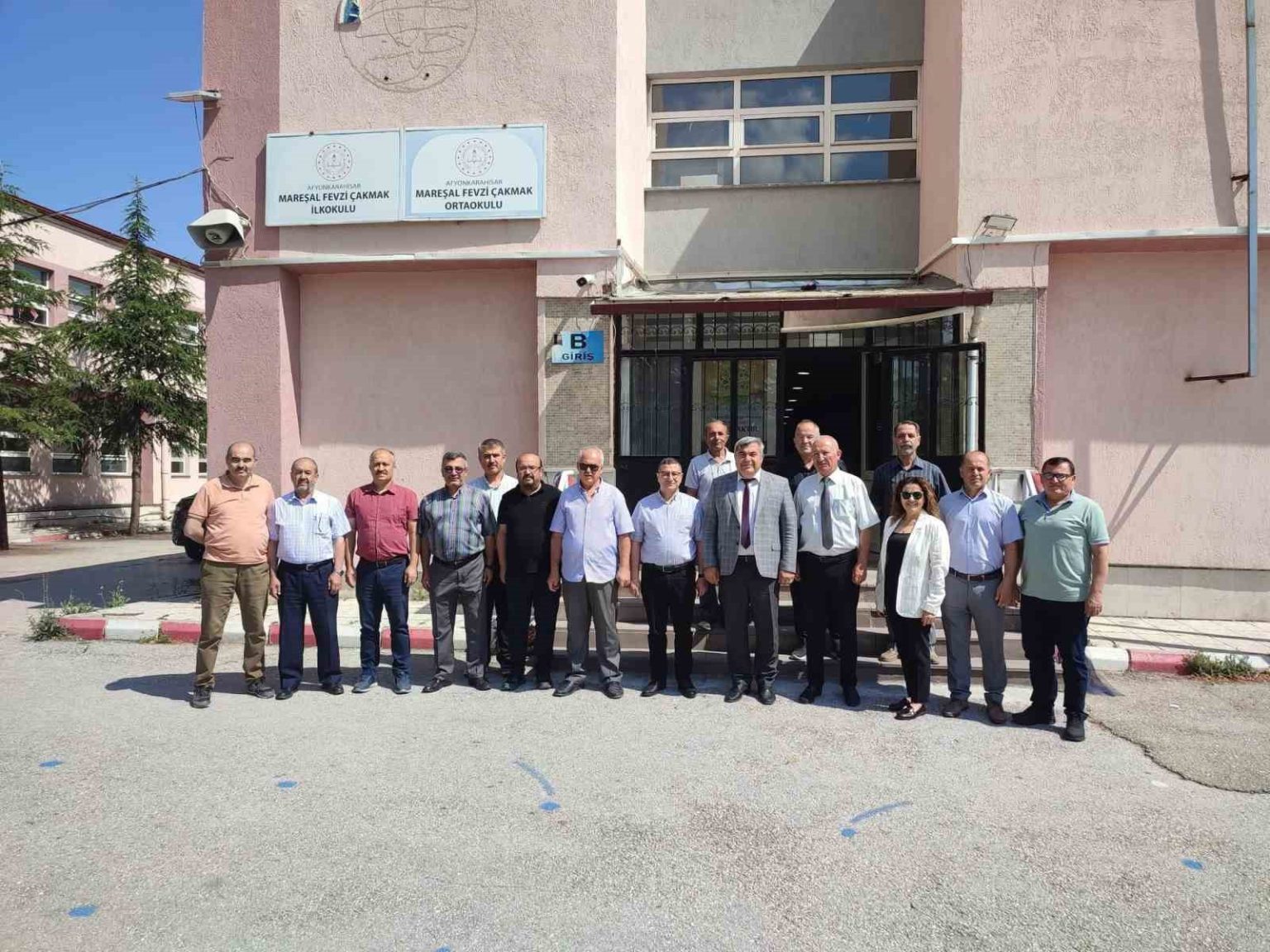 okullarda-onarim-ve-bakim-calismalari-suruyor