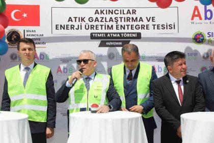 turkiyede-ilk-olacak-projenin-temeli-sivasta-atildi