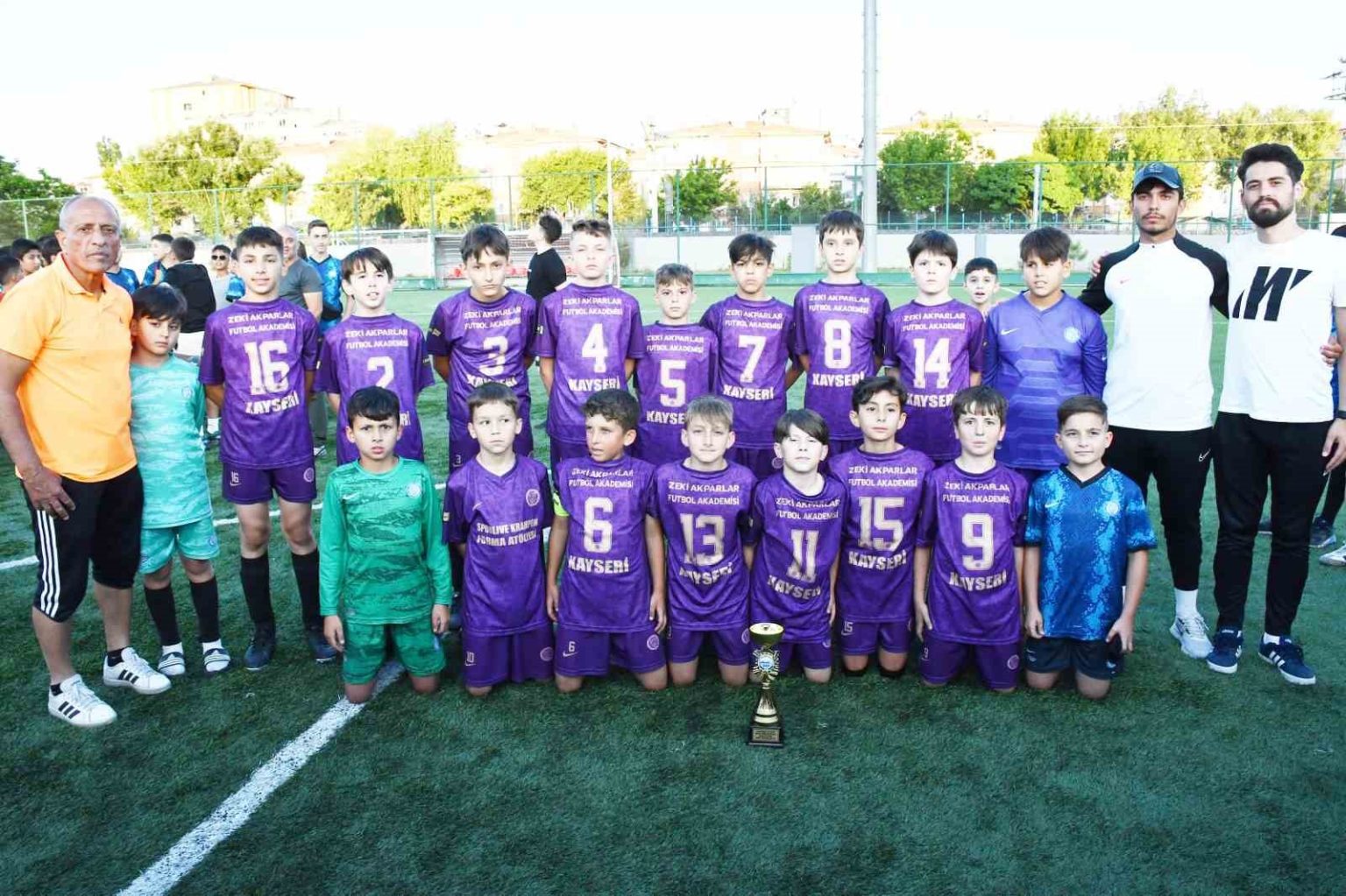 u11-liginde-kayseri-sampiyonu-zeki-akparlar-fk