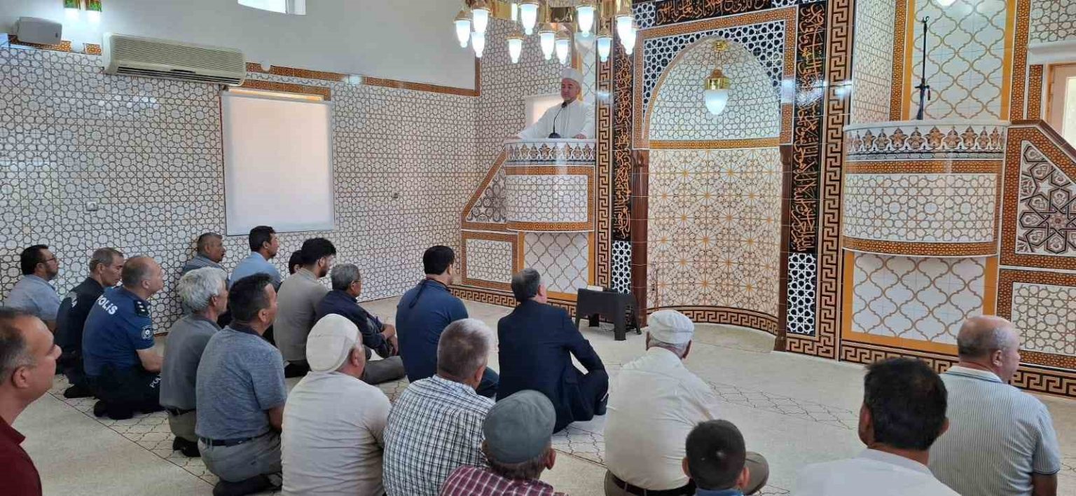 belen-camii-dualarla-yeniden-ibadete-acildi