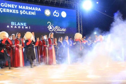 cerkesler-guney-marmara-soleninde-unutulmaz-bir-gece-yasadi