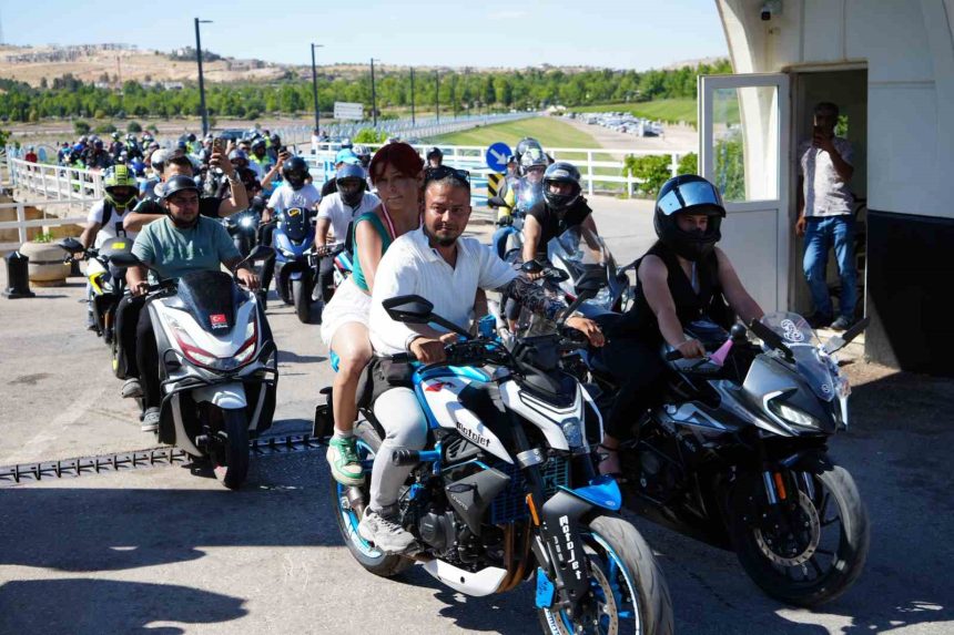 motosiklet-tutkunlari-gaziantepte-bulustu