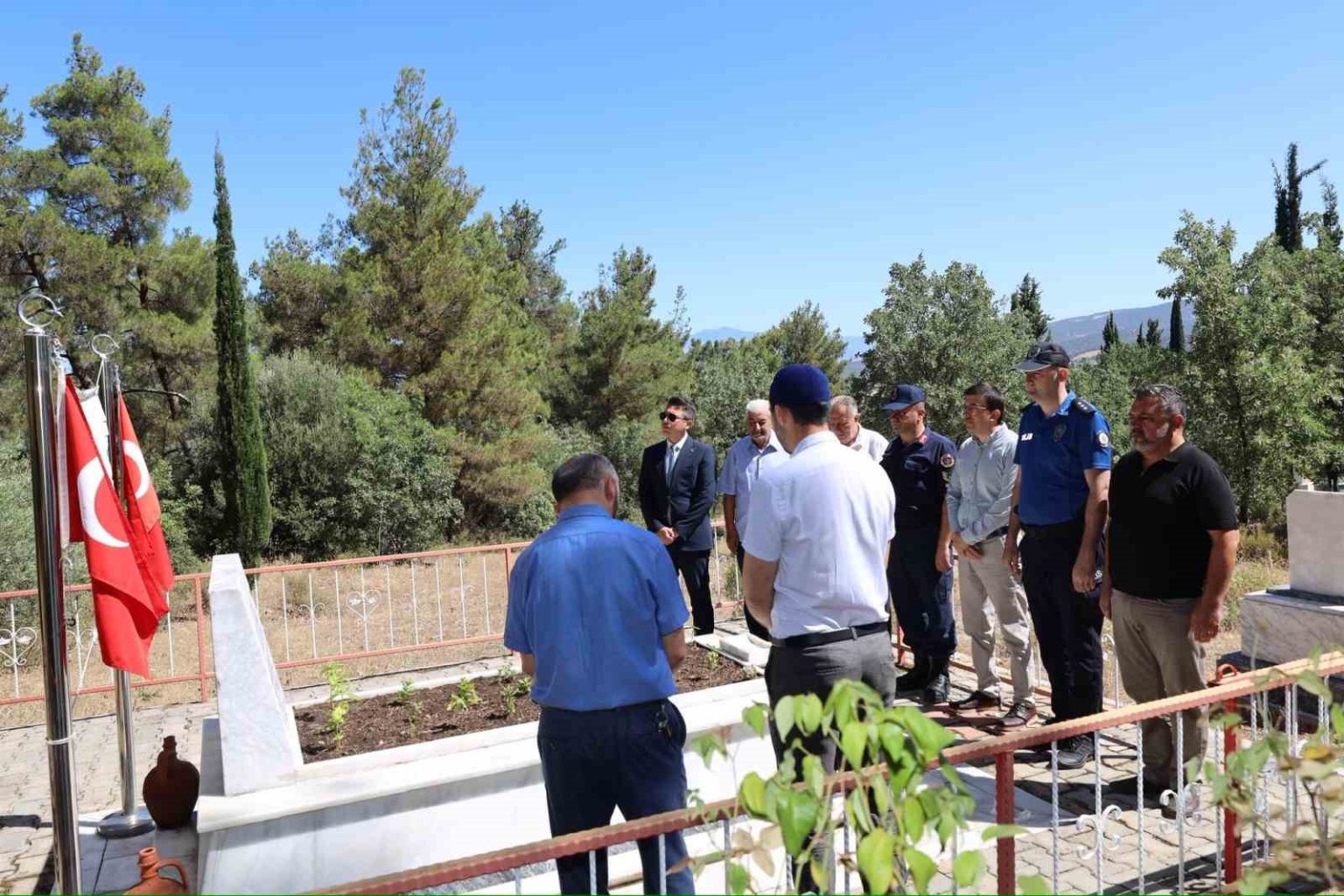 sehit-uzman-cavus-ceylan-mezari-basinda-anildi