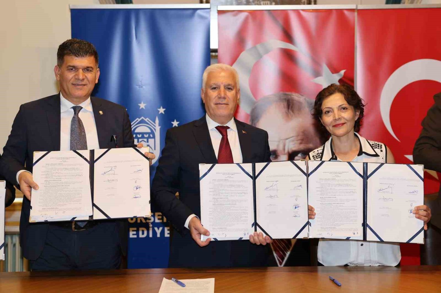 buyuksehirde-toplu-sozlesme-icin-imzalar-atildi