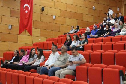 devlet-hastanesinde-saglik-calisanlarina-yonelik-iletisim-egitimi