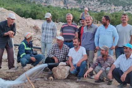 emekli-olup-dondugu-memleketinin-su-sikintisini-cozdu