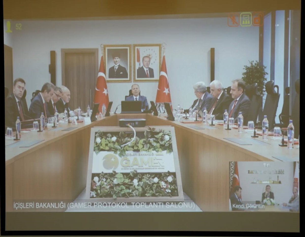 bakan-yerlikayanin-baskanliginda-hayvanlari-koruma-kanunu-gorusuldu