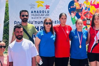 hakkarili-sporculardan-buyuk-basari